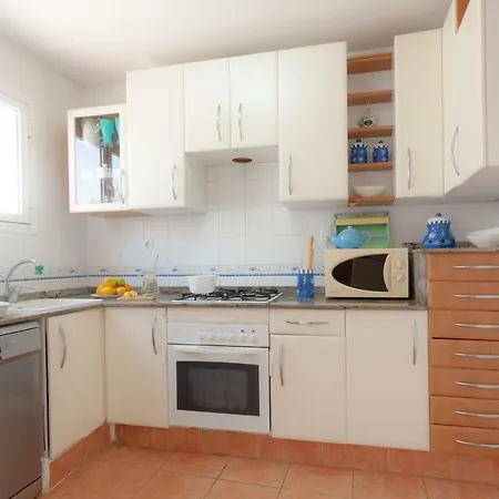 Holiday home Casa En Primera Linea De Playa Oliva